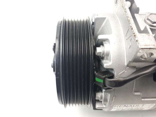 Air Con Compressor/Pump New Original Master 3 8200848916 926000373R 2.3 DCI