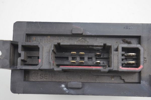 Fan Rheostat  7701046081 Twingo 1 SEIM 52479329 Renault 