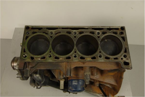 Cylinder Block  1,8 16v F4P774 Laguna 2 Renault F4K