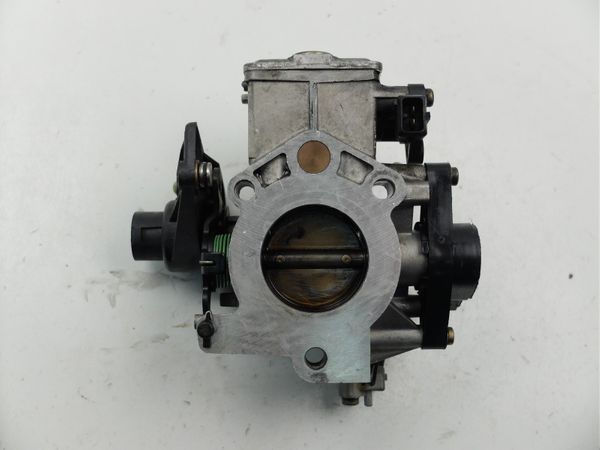 Air Throttle Body Peugeot 306 PSA562 1635A1 1.8 8V Solex