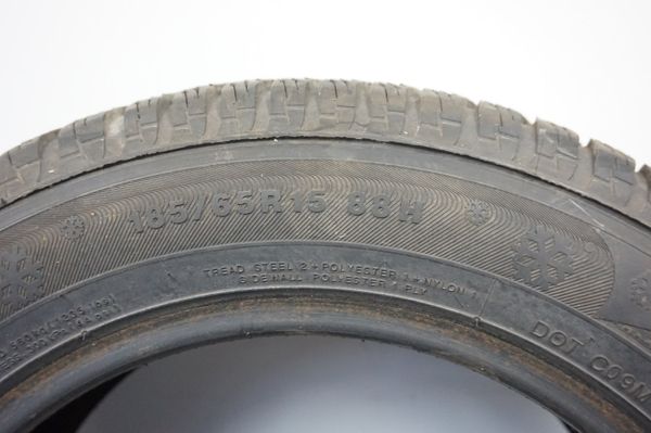Winter Tyre R15 185/65 88H Kumho IZEN KW23 DOT 0812