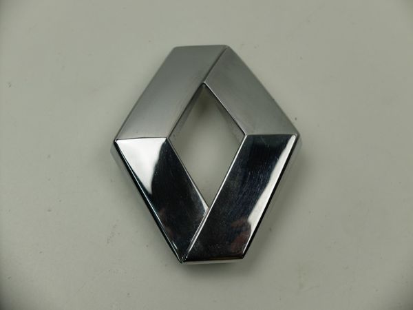 Emblem Rear Renault Kangoo 2 8200145816 0km