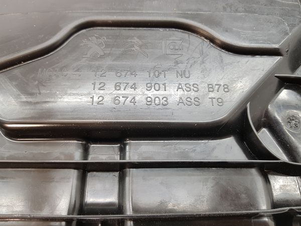 AdBlue  Fluid Tank Original Peugeot 308 II 1.6-2.0 HDI 9818559380