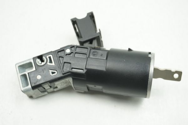 Ignition Switch  487009602R Dacia Lodgy 905025129R 806010423R