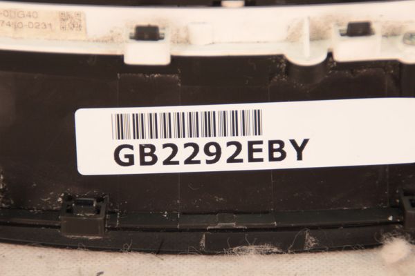 Speedometer/Instrument Cluster  Toyota Yaris 83800-0DG40 MB257450-0231 838000DG40 MB2574500231 XP34-B
