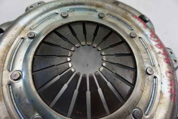 Clutch Kit Valeo 1.6 HDI Peugeot 207 307 407