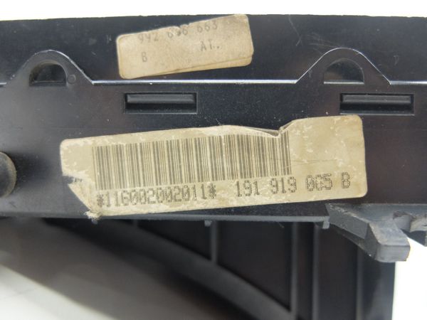 Speedometer/Instrument Cluster  VW Golf II GTI DIGIFIZ 191919065B 191919019B