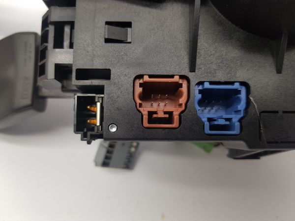 Light Control C5 407 6242S5 96592426XT Citroen Peugeot COM2003