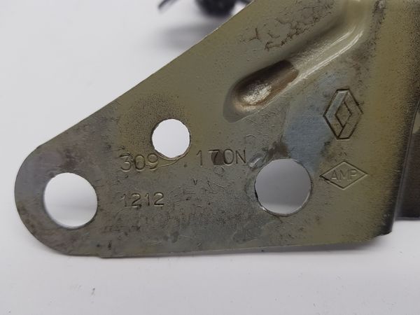 Wing Fixing Right Front Clio 3 7782309170 Renault TEGNE