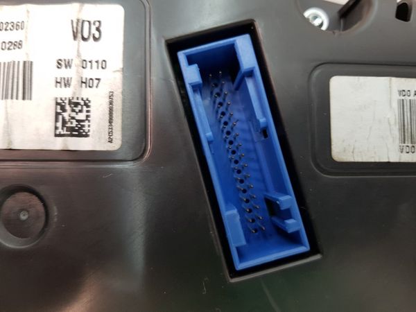 Speedometer/Instrument Cluster  Seat Ibiza 6J0920801A 6086