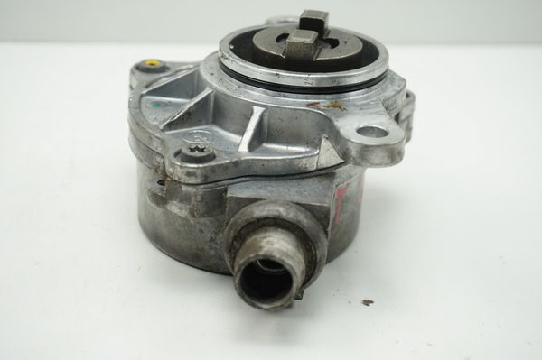 Vacuum Pump  2,2 2,5 DCI  8200640105 Renault Master 2