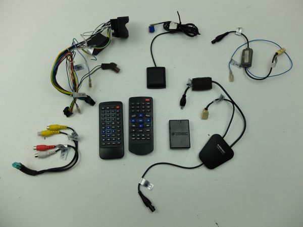Cd Radio Player  Navi DVD BT Zenec ZE-NC2010 Windows VW