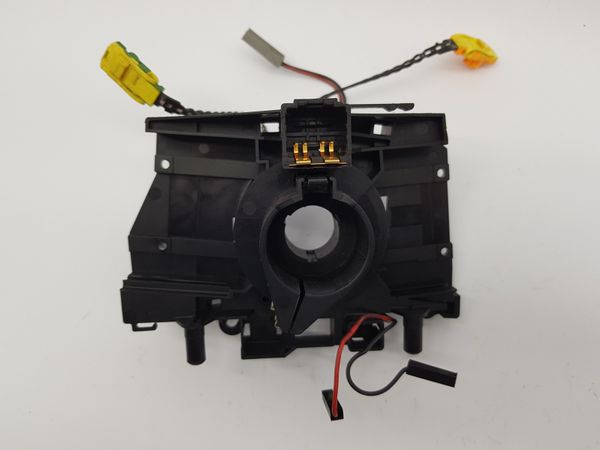 Retractor Belt Airbag  Clio 2 8200204068 7701051757 Renault Valeo