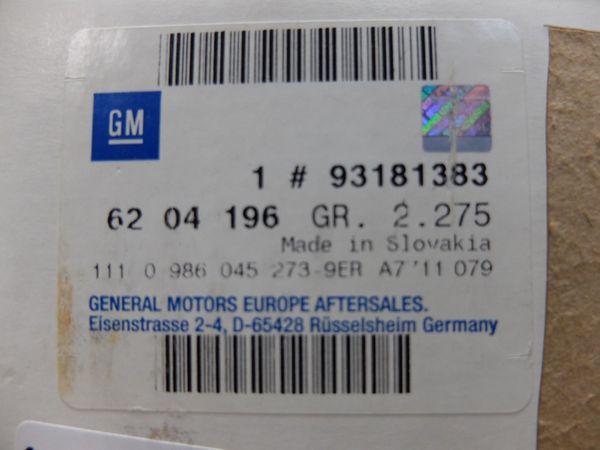 Alternator  New Original 0986045273 93181383 Opel