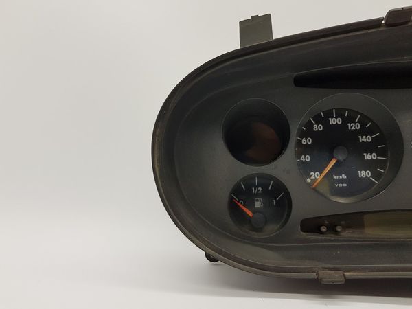 Speedometer/Instrument Cluster  Iveco Daily 504055190 