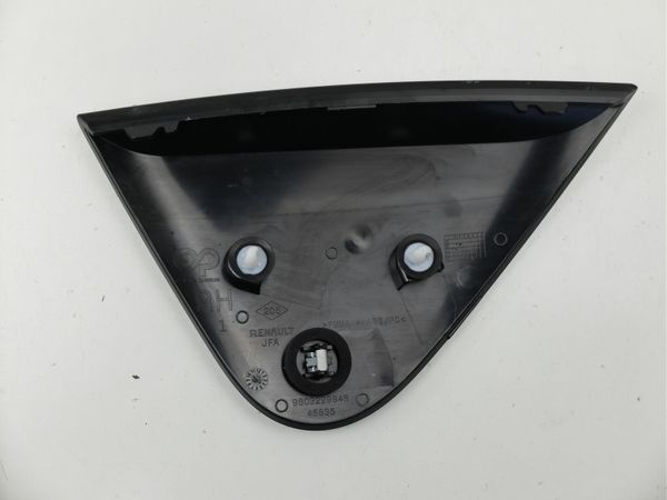 Wing Trim Right Rear Scenic 4 960322984R Renault 0km
