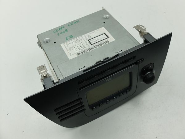 Radio Cd Mp3 Player  Seat Leon II 1P2035186A 7646547366 Blaupunkt