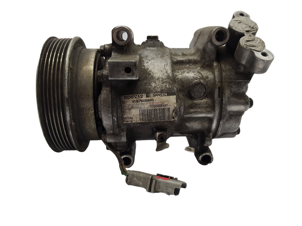 Air Con Compressor/Pump Renault Nissan 8200866437 SD6V12 1912 Sanden