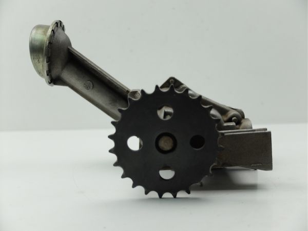 Oil Pump  1,4 1,6 7700600574 Renault Dacia