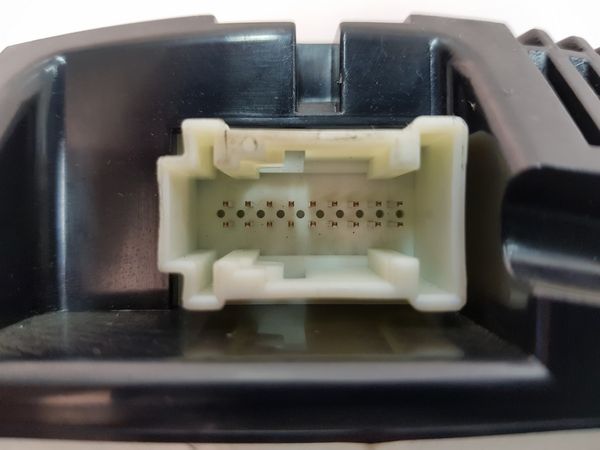 Speedometer/Instrument Cluster  Mercedes E W211 A2115405711 110080250015