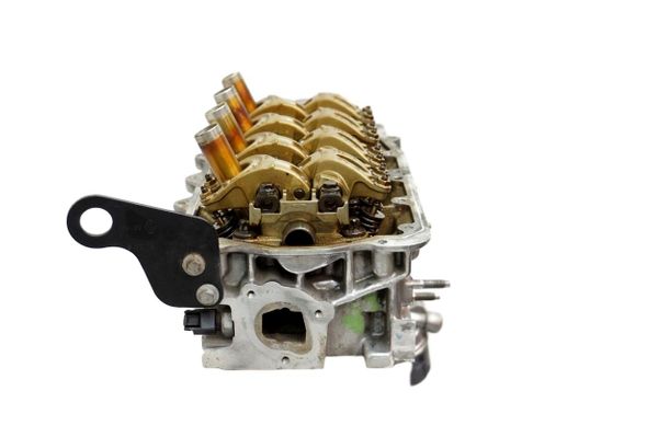 Cylinder Head  7711497415 8200797330 D4F 1,2 16v Dacia Logan Sandero Renault  Clio 3 Modus 1041