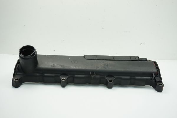 Valve Cover  8200117386 1,5 dci Renault 