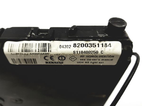 Controller  UCH N3 8200351184 S118400250C Renault Siemens 13612
