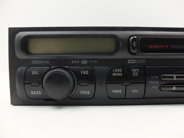 Radio Cassette Player Seat Leon Toledo 1M0035186F AURA