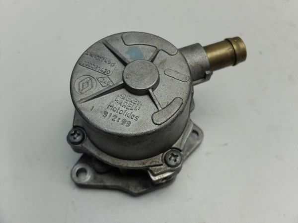 Vacuum Pump  1,9 D 8200031420 Renault Megane