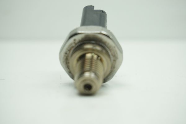 Fuel Pressure Sensor  A2C20005031-04 KA51-S01 1,5 dci Dacia Renault Continental 