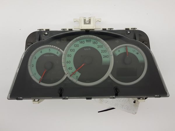 Speedometer/Instrument Cluster  Toyota Corolla Verso 83800-0F092-A