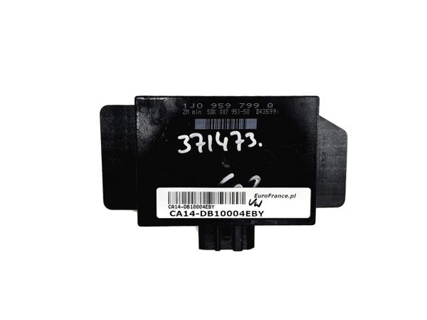 Controller  1J0959799Q 5DK007 951-50 VW Seat Skoda Hella