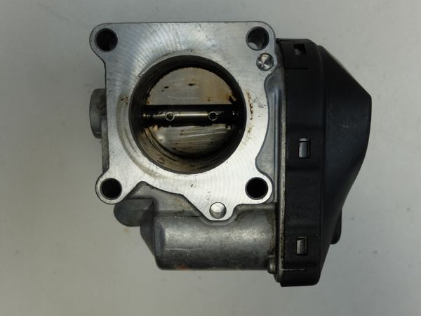 Air Throttle Body  036133062B 408238321003 VW Seat Skoda Audi