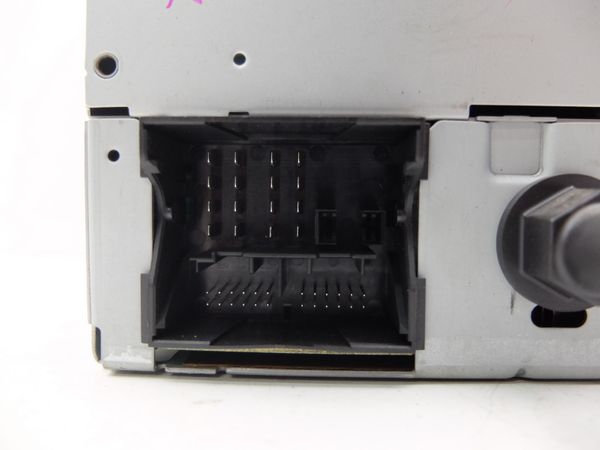 Cd Radio Player  Ford 7M5T-18C939-AE CDX-FS214AE Sony