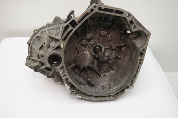 Gearbox TL4040 TL4A040 Renault Megane 3 1.5 dci 7701700600 1132