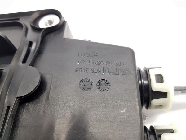 Gear Lever Original Duster Logan Sandero 1.5 dCi 349015922R