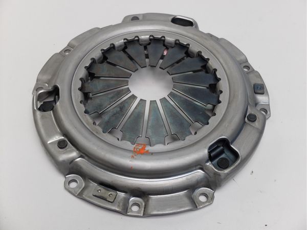 Clutch Pressure Plate  New Original FS01-16-410C Mazda