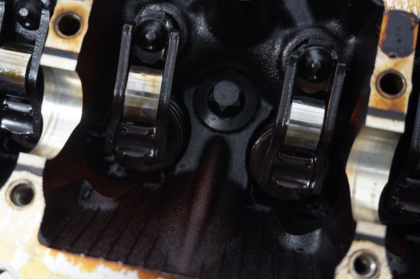 Cylinder Head 7711135172 F4R770 2.0 16V Renault Megane 2 Scenic 2 145000km