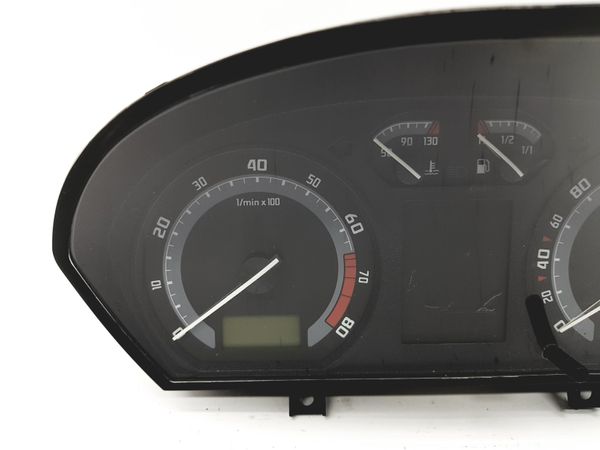 Speedometer/Instrument Cluster Skoda Fabia 6Y0920871B 110080254021 VDO