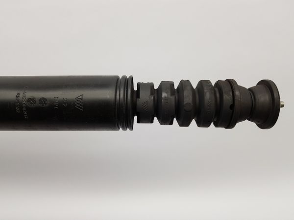 Shock Absorber Left Right Rear Clio 3 562108573R Renault 
