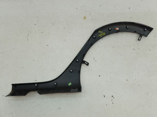 Wing Trim Right Rear Sandero 2 788A27813R Dacia