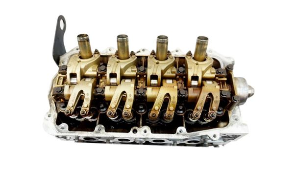 Cylinder Head  7711497415 8200797330 D4F 1,2 16v Dacia Logan Sandero Renault  Clio 3 Modus 1041