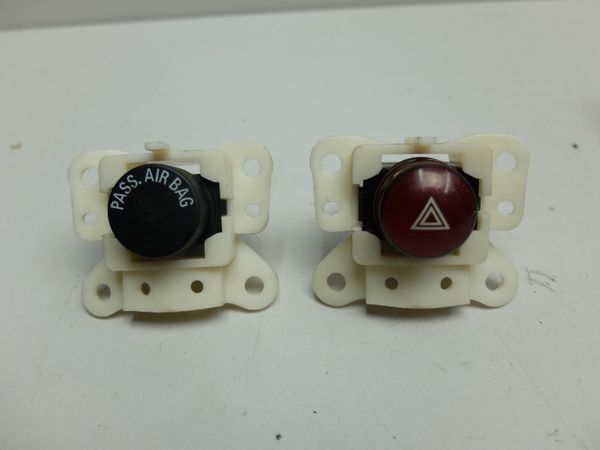 Air Conditioning Panel  Mitsubishi L200 MN123596