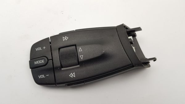 Radio Player Remote Control Seat Ibiza IV 6J0959441