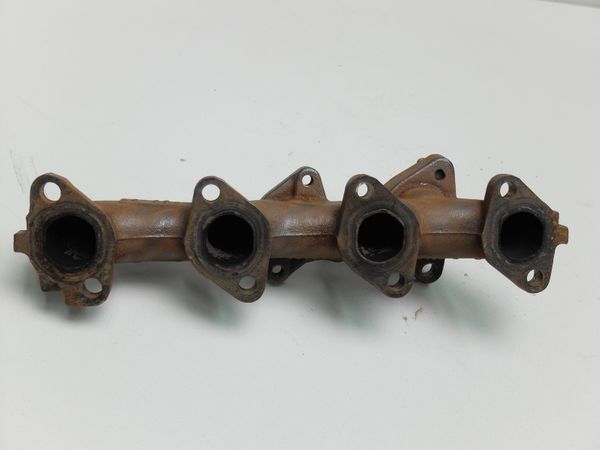 Exhaust Manifold  1,5 DCI Clio III 8200468141