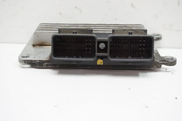 Engine Controller  IAW 5NR.KI1 8200162381 8200165277 1,2 16v Renault Kangoo