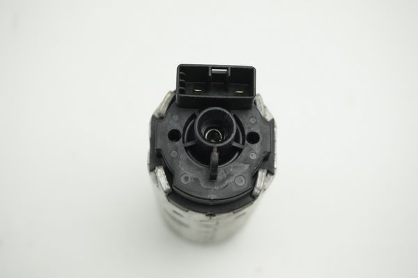 Stepper Motor  Faurencia 9470480 Valeo 404.827 607 Peugeot