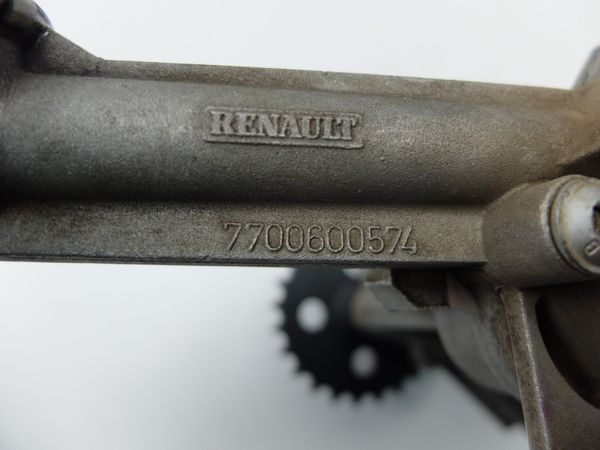 Oil Pump  1,4 1,6 7700600574 Renault Dacia