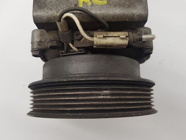 Air Con Compressor/Pump Renault 7700273801 SD6V12 1416G Sanden 7164