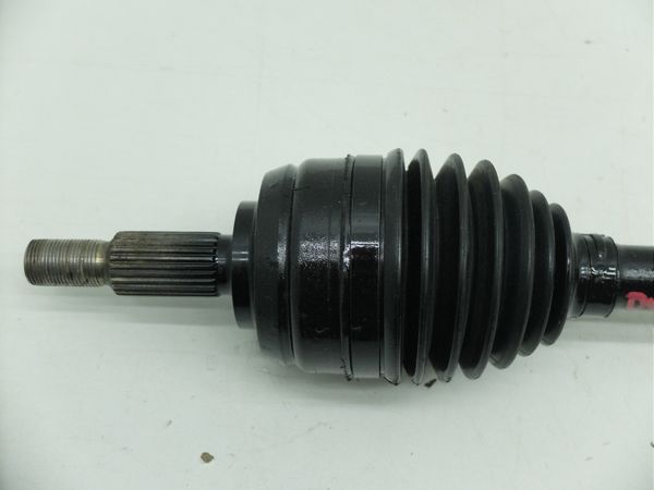 Drive Shaft Left 1,5 DCI Duster 391016491R Dacia